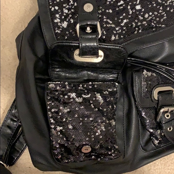 Call it spring back pack - Picture 8 of 8